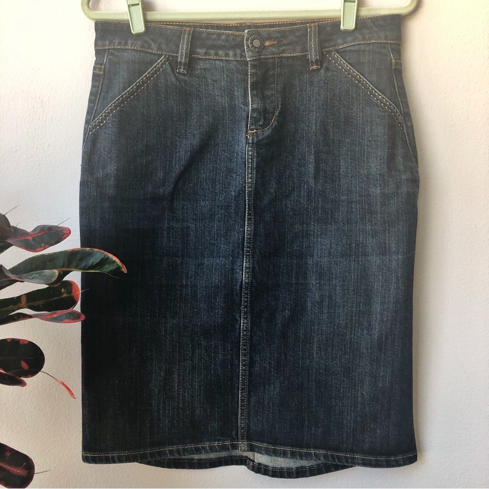 BCBG MaxAzria Dark Wash Denim Pencil Skirt